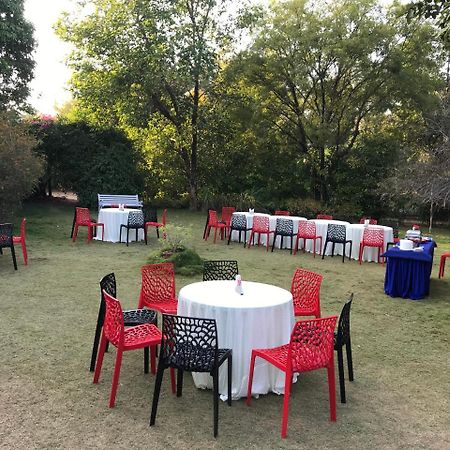 Baaz Jungle Resort Khawasa Екстер'єр фото