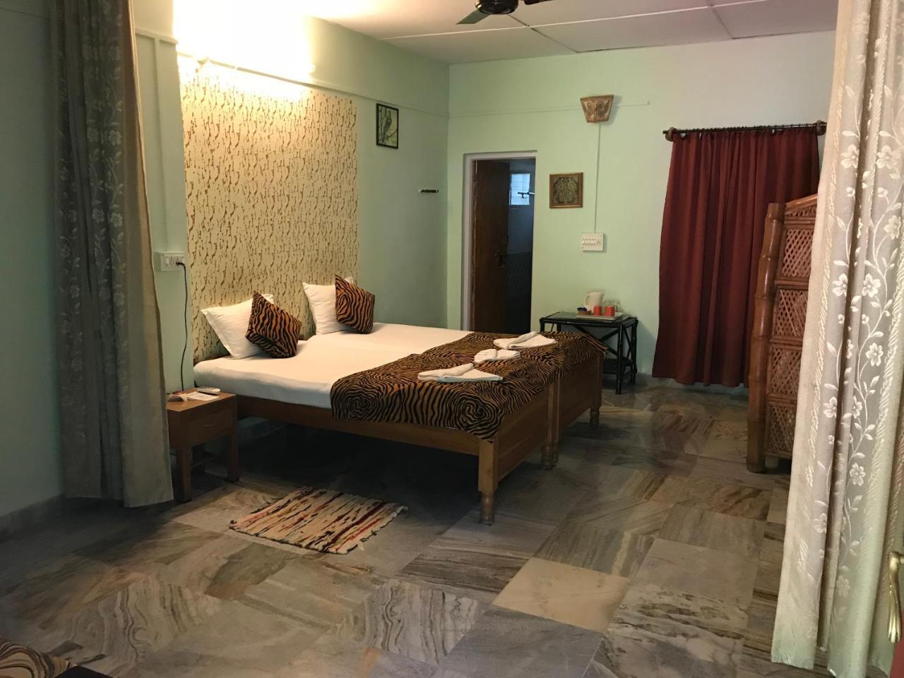 Baaz Jungle Resort Khawasa Екстер'єр фото