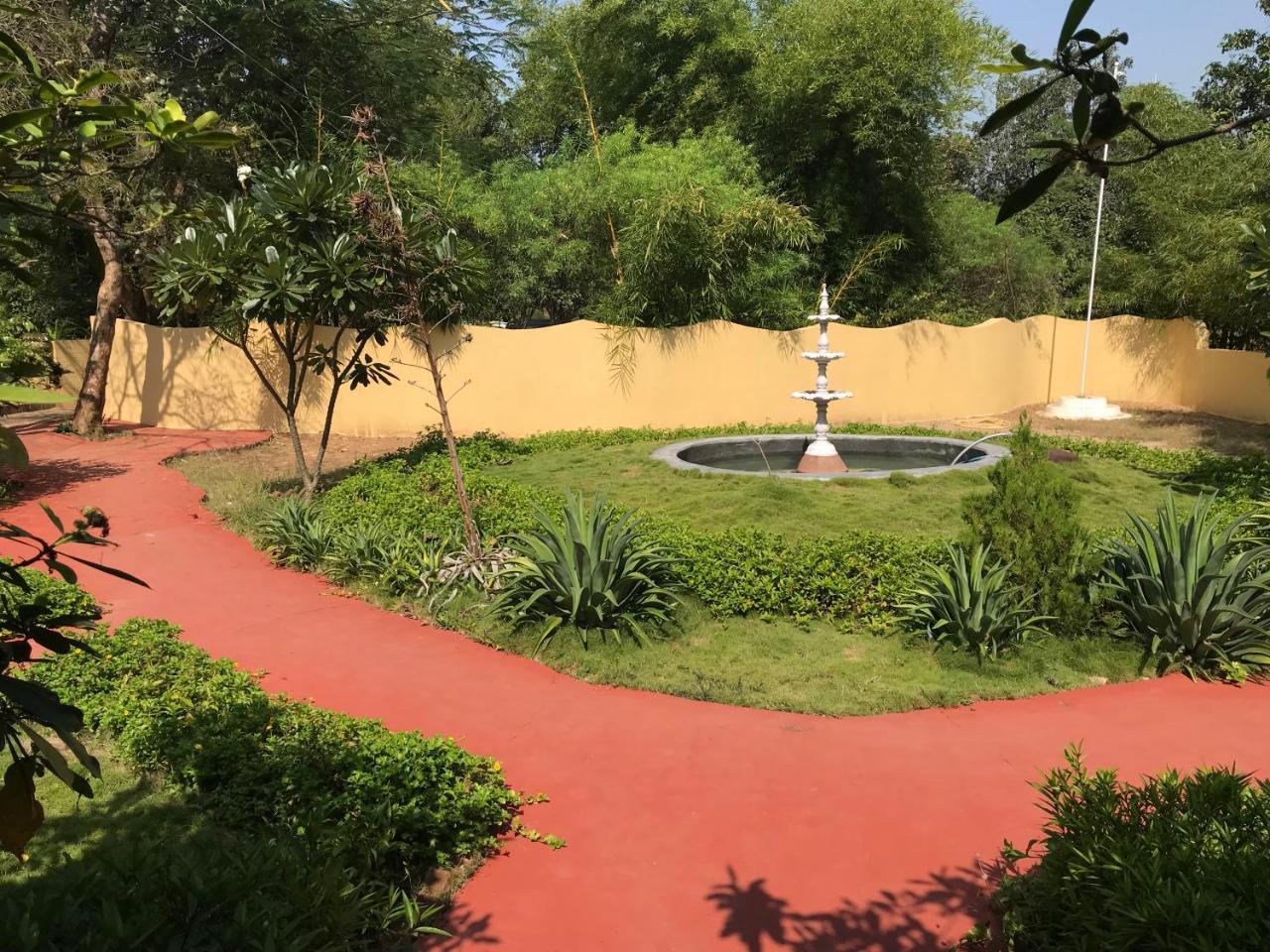 Baaz Jungle Resort Khawasa Екстер'єр фото