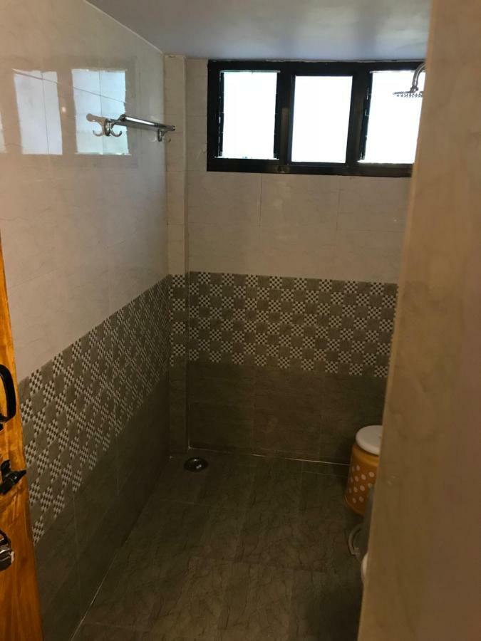Baaz Jungle Resort Khawasa Екстер'єр фото